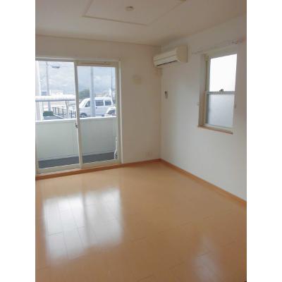 セレーノＢ 101【管理NO：1-015426102-01010】 ★家具家電は申し込み後に搬入します★ ★2026年11月中旬入居可能★の物件画像