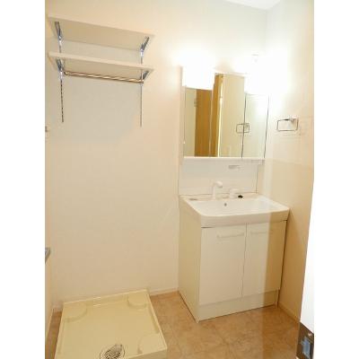 セレーノ　Ｊ 201【管理NO：1-027046301-02010】 ★家具家電は申し込み後に搬入します★ ★2026年12月上旬入居可能★の物件画像