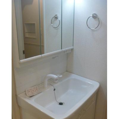 クーラヴェルデＢ 101【管理NO：1-024464702-01010】 ★家具家電は申し込み後に搬入します★ ★2026年11月中旬入居可能★の物件画像