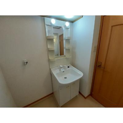 ラフィネ花瀬　弐番館 101【管理NO：1-011881602-01010】 ★家具家電は申し込み後に搬入します★ ★2026年11月中旬入居可能★の物件画像