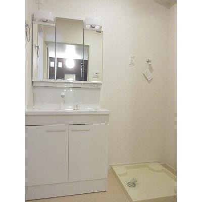 エスポアハウス・鈴 203【管理NO：1-024091301-02030】 ★家具家電は申し込み後に搬入します★ ★2026年11月中旬入居可能★の物件画像