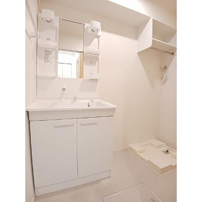 アプリコット　Ⅲ 201【管理NO：1-021298301-02010】 ★家具家電は申し込み後に搬入します★ ★2026年11月中旬入居可能★の物件画像