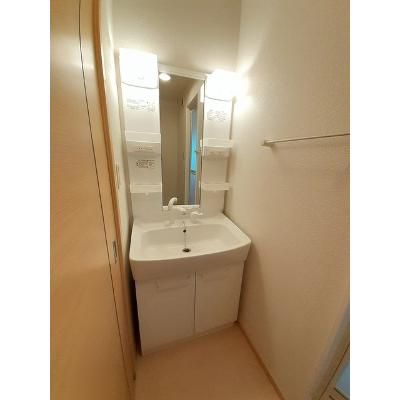プルミエール 105【管理NO：1-016261301-01040】 ★家具家電は申し込み後に搬入します★ ★2026年11月中旬入居可能★の物件画像