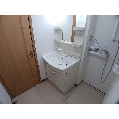 カーサアルバ 201【管理NO：1-012665801-02010】 ★家具家電は申し込み後に搬入します★の物件画像