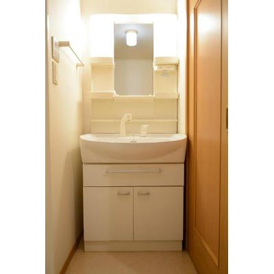 カーサ・ミニョンＡ 201【管理NO：1-014797201-02010】 ★家具家電は申し込み後に搬入します★ ★2026年11月中旬入居可能★の物件画像