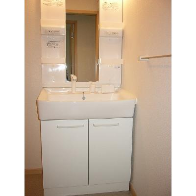 チェリーメゾン高田 201【管理NO：1-016079501-02010】 ★家具家電は申し込み後に搬入します★ ★2026年11月中旬入居可能★の物件画像