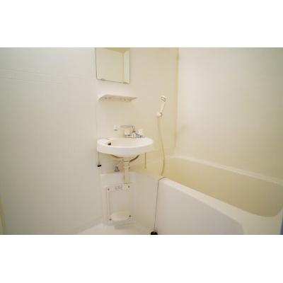 エリール千野根 103【管理NO：1-005227701-01030】 ★家具家電は申し込み後に搬入します★ ★2026年12月上旬入居可能★の物件画像