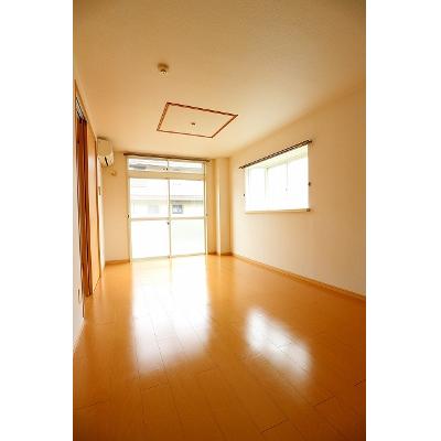 シャローム 103【管理NO：1-003486501-01030】 ★家具家電は申し込み後に搬入します★ ★2026年11月中旬入居可能★の物件画像
