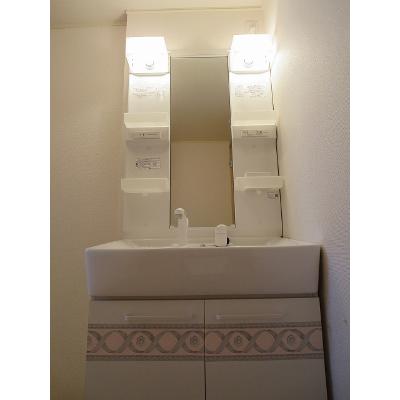 ファレノプシス 101【管理NO：1-015899201-01010】 ★家具家電は申し込み後に搬入します★ ★2026年11月中旬入居可能★の物件画像