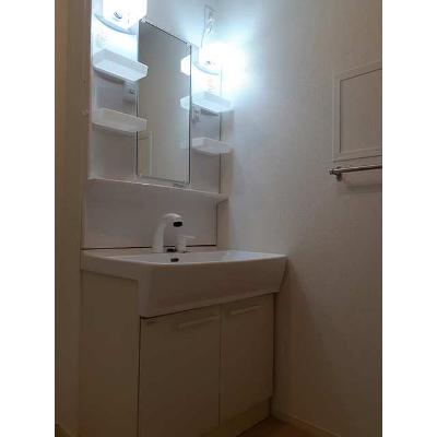 ヴァンヴェールⅤ 101【管理NO：1-021688303-01010】 ★家具家電は申し込み後に搬入します★ ★2026年11月中旬入居可能★の物件画像