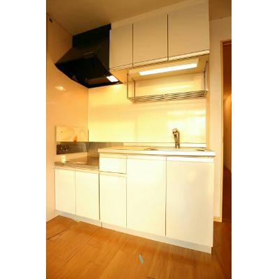 サンロイヤルマンション 405【管理NO：1-004023401-04050】 ★家具家電は申し込み後に搬入します★ ★2026年11月中旬入居可能★の物件画像