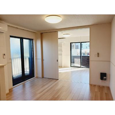オラクル・ベリー 101【管理NO：1-027687201-01010】 ★家具家電は申し込み後に搬入します★の物件画像