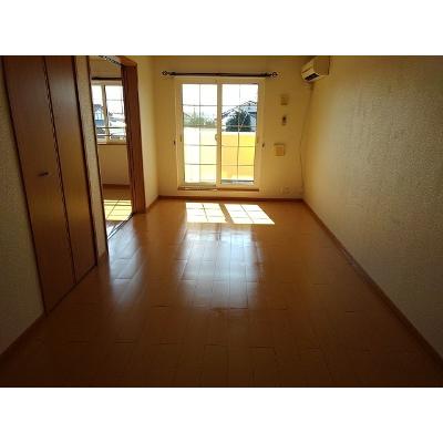 ヴェルサン・カメリア　Ⅰ 204【管理NO：1-015093201-02040】 ★家具家電は申し込み後に搬入します★ ★2026年11月中旬入居可能★の物件画像