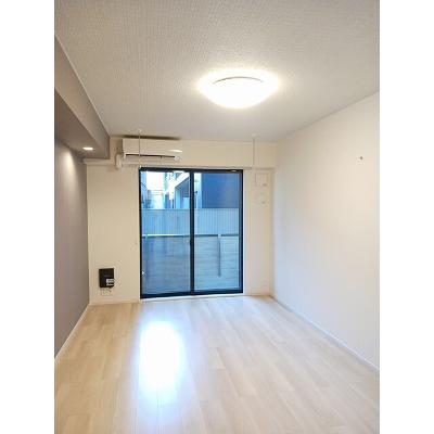 カルム 103【管理NO：1-027363701-01030】 ★家具家電は申し込み後に搬入します★の物件画像