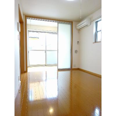 フィオーレ本郷 104【管理NO：1-014940101-01040】 ★家具家電は申し込み後に搬入します★ ★2026年11月中旬入居可能★の物件画像