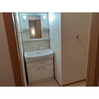フォレスト里吉 201【管理NO：1-014131301-02010】 ★家具家電は申し込み後に搬入します★ ★2026年10月中旬入居可能★の物件画像
