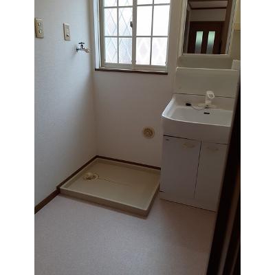 フォレスタＡ 102【管理NO：1-011346501-01020】 ★家具家電は申し込み後に搬入します★ ★2026年11月中旬入居可能★の物件画像