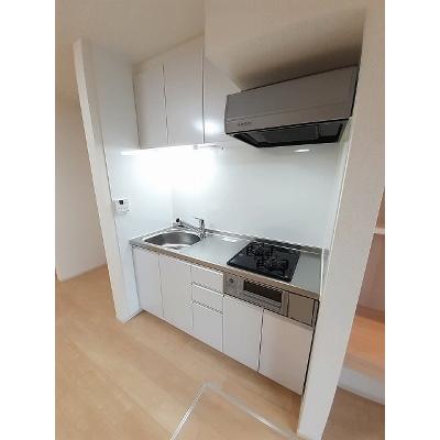 ルントベルク 101【管理NO：1-024873701-01010】 ★家具家電は申し込み後に搬入します★の物件画像