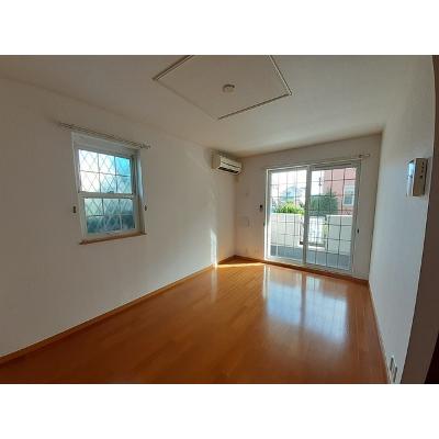 グランドール 102【管理NO：1-014087401-01020】 ★家具家電は申し込み後に搬入します★ ★2026年11月中旬入居可能★の物件画像