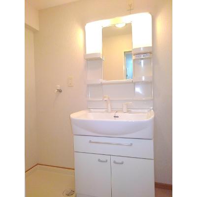 グランディール 107【管理NO：1-013625401-01060】 ★家具家電は申し込み後に搬入します★ ★2026年11月中旬入居可能★の物件画像