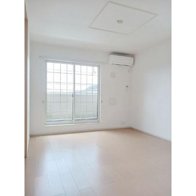 ルナパール 201【管理NO：1-018154701-02010】 ★家具家電は申し込み後に搬入します★ ★2026年11月中旬入居可能★の物件画像