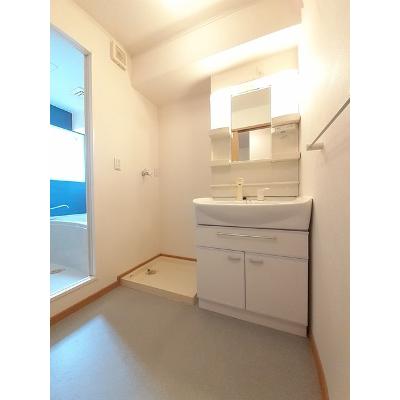 ブリーゼ 102【管理NO：1-014390401-01020】 ★家具家電は申し込み後に搬入します★ ★2026年11月中旬入居可能★の物件画像