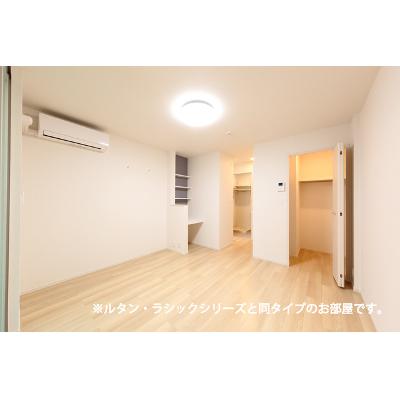 フィウッジセレーノ 103【管理NO：1-028790901-01030】 ★家具家電は申し込み後に搬入します★ ★2027年01月下旬入居可能★の物件画像