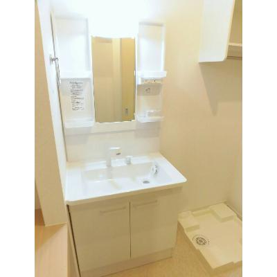 グランドソレーユ 101【管理NO：1-023442601-01010】 ★家具家電は申し込み後に搬入します★ ★2026年10月下旬入居可能★の物件画像