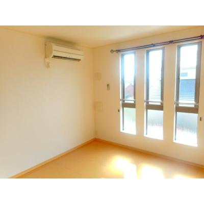 セント　グレイス 201【管理NO：1-015750501-02010】 ★家具家電は申し込み後に搬入します★ ★2026年11月中旬入居可能★の物件画像