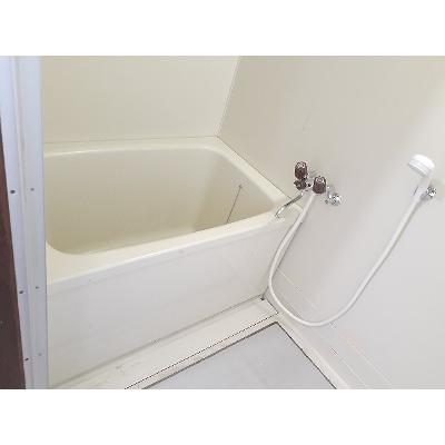 レジデンス吉津 202【管理NO：1-001855901-02020】 ★家具家電は申し込み後に搬入します★ ★2026年11月中旬入居可能★の物件画像