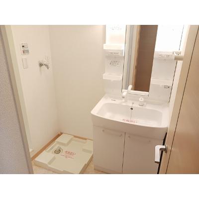 フィオーレ１ 101【管理NO：1-016368801-01010】 ★家具家電は申し込み後に搬入します★ ★2026年11月中旬入居可能★の物件画像