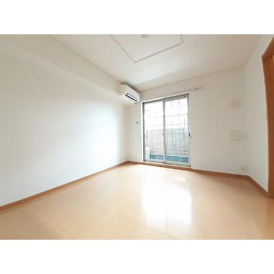 エストウーノ 102【管理NO：1-015427501-01020】 ★家具家電は申し込み後に搬入します★ ★2026年11月中旬入居可能★の物件画像