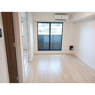 リバーサイドベース 203【管理NO：1-026870901-02030】 ★家具家電は申し込み後に搬入します★ ★2026年11月中旬入居可能★の物件画像