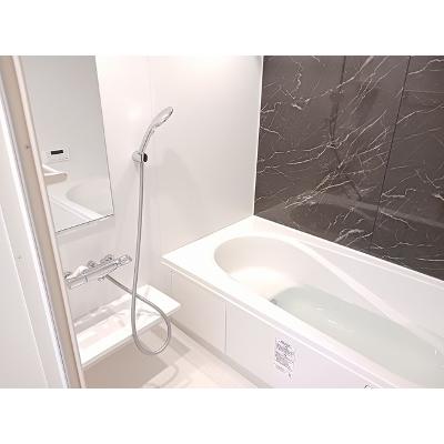 リバーサイドベース 203【管理NO：1-026870901-02030】 ★家具家電は申し込み後に搬入します★ ★2026年11月中旬入居可能★の物件画像