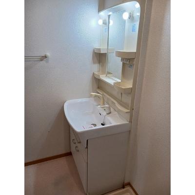 カルム　ジェルメ 102【管理NO：1-014460201-01020】 ★家具家電は申し込み後に搬入します★ ★2026年11月中旬入居可能★の物件画像