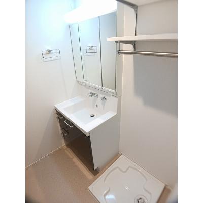 フリージア 207【管理NO：1-028098601-02070】 ★家具家電は申し込み後に搬入します★ ★2026年11月中旬入居可能★の物件画像