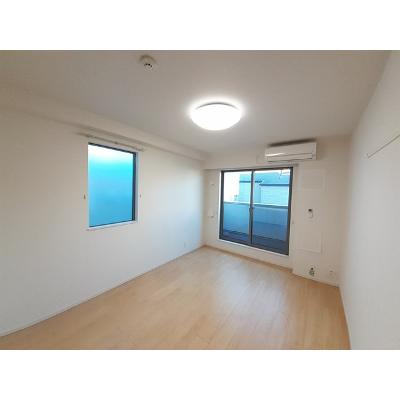 ザ・コンフォート 205【管理NO：1-023008301-02040】 ★家具家電は申し込み後に搬入します★ ★2026年11月中旬入居可能★の物件画像