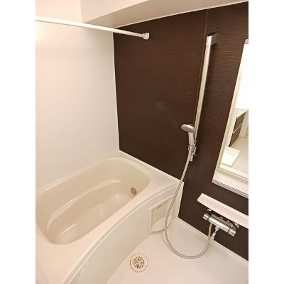 ｆｕｍｍｙ　ｃｏｏ 205【管理NO：1-020174301-02040】 ★家具家電は申し込み後に搬入します★の物件画像