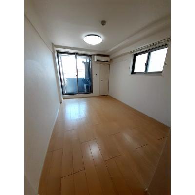 イーストブルー六番館 204【管理NO：1-022548101-02040】 ★家具家電は申し込み後に搬入します★ ★2026年11月中旬入居可能★の物件画像