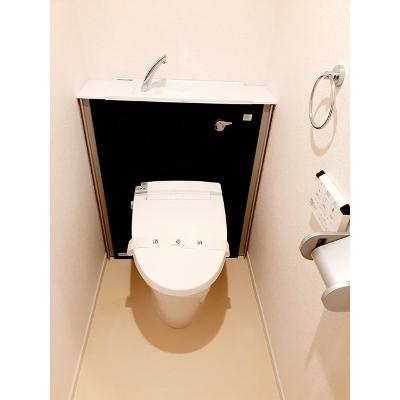 イーストブルー六番館 204【管理NO：1-022548101-02040】 ★家具家電は申し込み後に搬入します★ ★2026年11月中旬入居可能★の物件画像