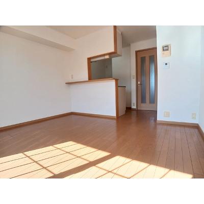 サウザンドウインズ 203【管理NO：1-014293001-02030】 ★家具家電は申し込み後に搬入します★の物件画像