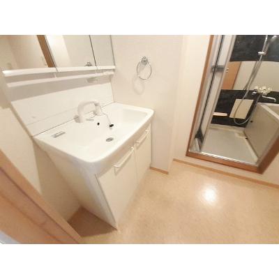 ヒューマンプレイス 303【管理NO：1-004728401-03030】 ★家具家電は申し込み後に搬入します★ ★2026年11月中旬入居可能★の物件画像