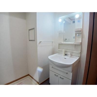 パレット法蓮 202【管理NO：1-014231401-02020】 ★家具家電は申し込み後に搬入します★ ★2026年10月下旬入居可能★の物件画像