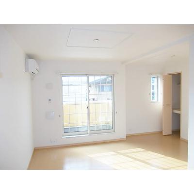 エレガンス 202【管理NO：1-016925401-02020】 ★家具家電は申し込み後に搬入します★ ★2026年11月中旬入居可能★の物件画像