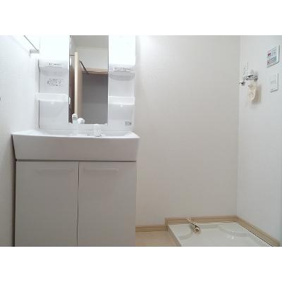 カーサ・セレノ　Ⅱ 202【管理NO：1-016078202-02020】 ★家具家電は申し込み後に搬入します★ ★2027年01月下旬入居可能★の物件画像