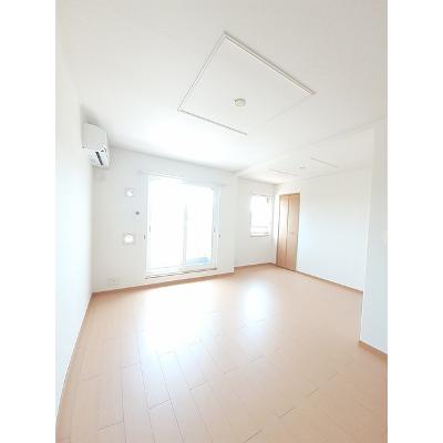 ケ－マ・ハ－モニ－１番館 203【管理NO：1-015428401-02030】 ★家具家電は申し込み後に搬入します★の物件画像