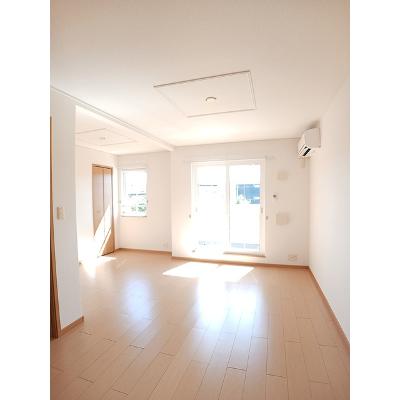 ケ－マ・ハ－モニ－１番館 201【管理NO：1-015428401-02010】 ★家具家電は申し込み後に搬入します★の物件画像