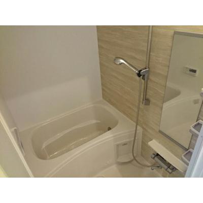 クロスロード三沢 103【管理NO：1-021091101-01030】 ★家具家電は申し込み後に搬入します★ ★2026年11月中旬入居可能★の物件画像