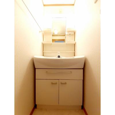 ミニヨンⅡ　Ｂ 205【管理NO：1-012184802-02040】 ★家具家電は申し込み後に搬入します★ ★2026年11月中旬入居可能★の物件画像