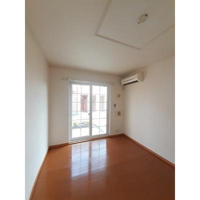 アグライア　Ⅰ 102【管理NO：1-014509201-01020】 ★家具家電は申し込み後に搬入します★ ★2026年11月中旬入居可能★の物件画像